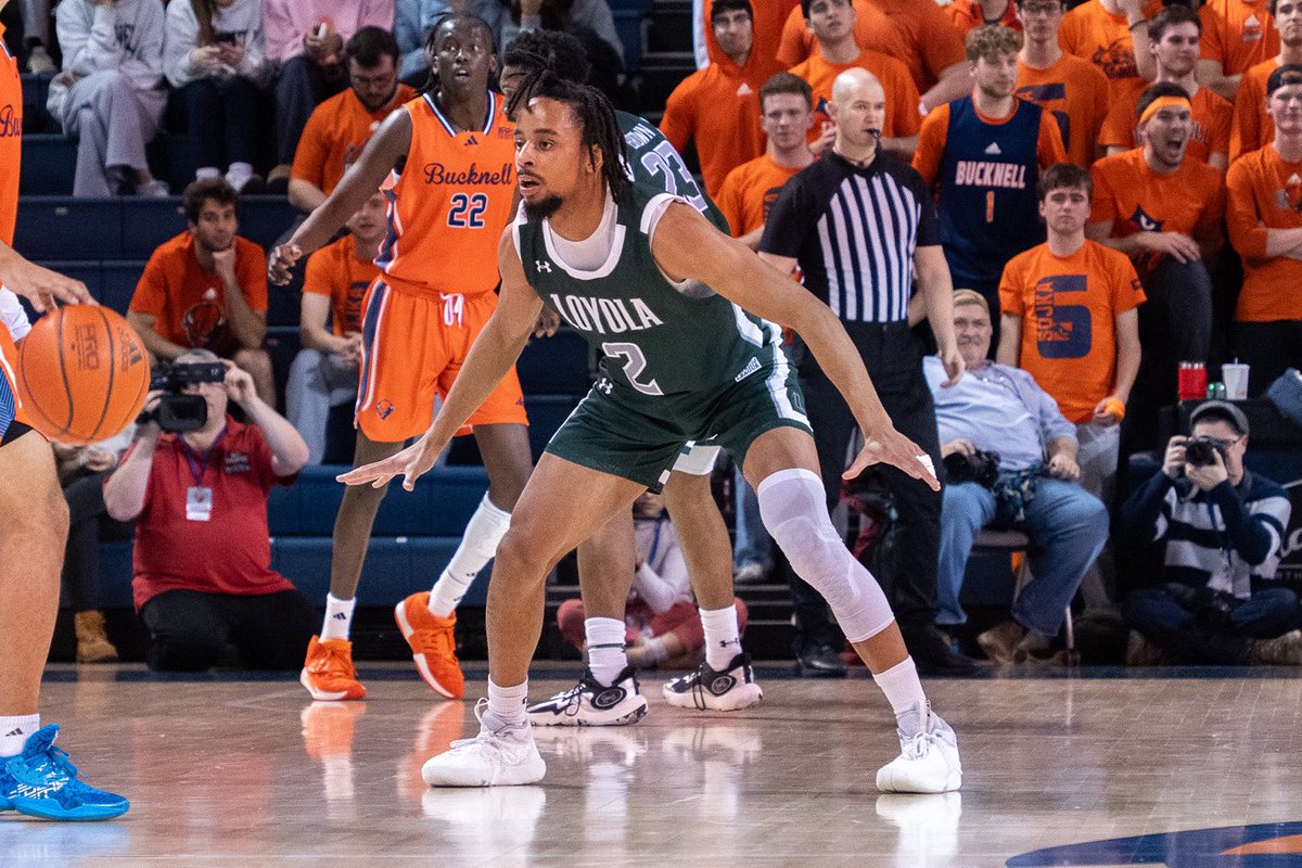 LoyolaMBB's tweet image. Happy 🎂 day Troy!  

#GoHounds