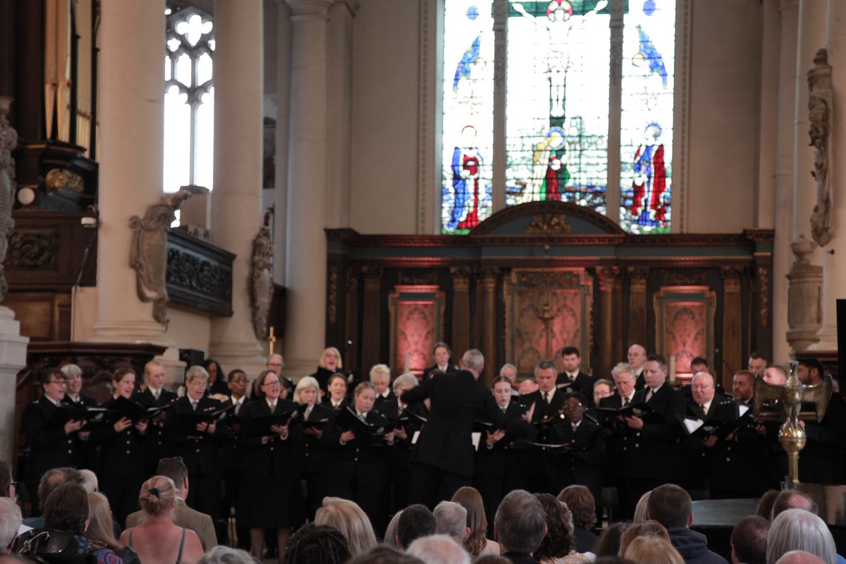 Metropolitan Police Choir tweet media
