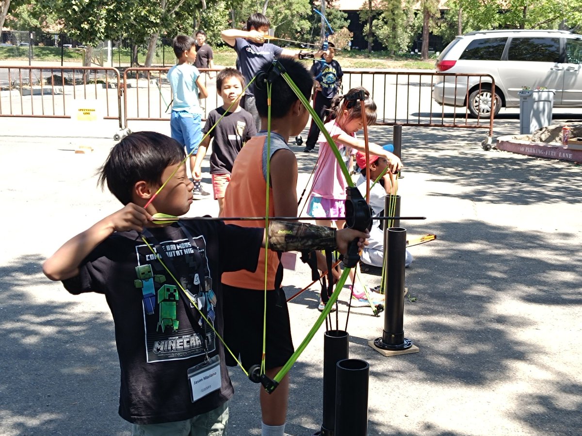 YangFanAcademy's tweet image. Bullseye Alert! 🎯 Yang Fan&apos;s Archery Camp is BACK!Watch your child transform into a focused, confident archer this summer!

Limited spots left! DM us to claim yours before we&apos;re out of arrows! 😉

#ArcheryFun #FocusBuilder #SummerCampWin