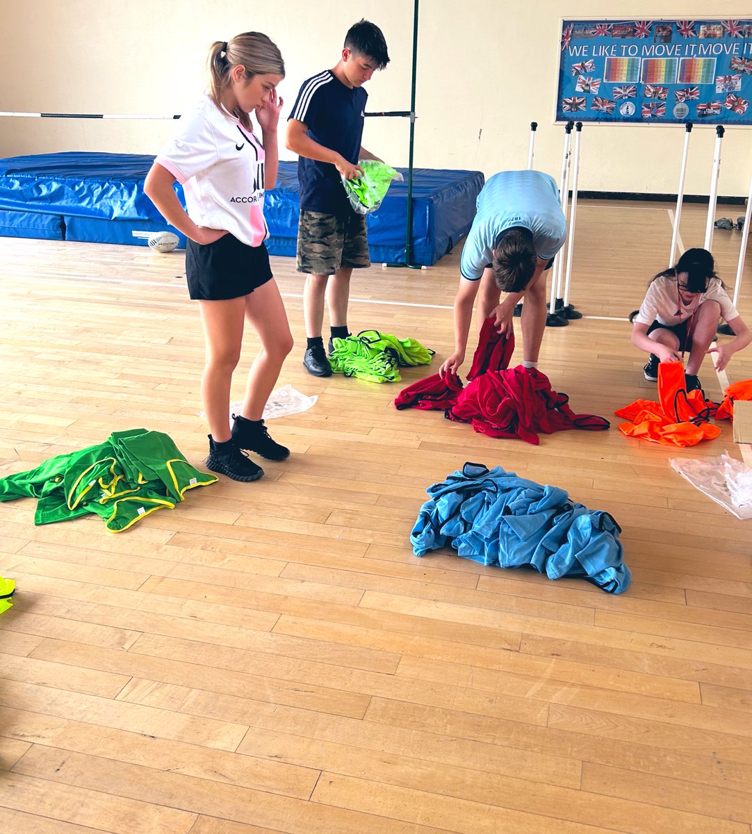 Beacon Academy PE (@beaconacadpe) on Twitter photo Year 10 have been fantastic on their PE work experience - supporting lessons, organising events, resourcing the dept, plus taking part in professionalism CPD and careers chats with the full PE team! Year 10 have been fantastic on their PE work experience - supporting lessons, organising events, resourcing the dept, plus taking part in professionalism CPD and careers chats with the full PE team!