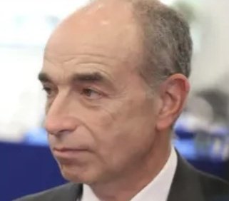 🇫🇷one (@escalet83) on Twitter photo On dit de la droite Française qu'elle est « la droite la plus bête du monde ».
Moi j'affirme qu'on a la droite la plus dégueulasse et CORROMPUE du monde !
Faites la liste de TOUTES les trahisons que <a href="/lesRepublicains/">les Républicains</a> ont fait aux Français et vous comprendrez ! On dit de la droite Française qu'elle est « la droite la plus bête du monde ».
Moi j'affirme qu'on a la droite la plus dégueulasse et CORROMPUE du monde !
Faites la liste de TOUTES les trahisons que <a href="/lesRepublicains/">les Républicains</a> ont fait aux Français et vous comprendrez !