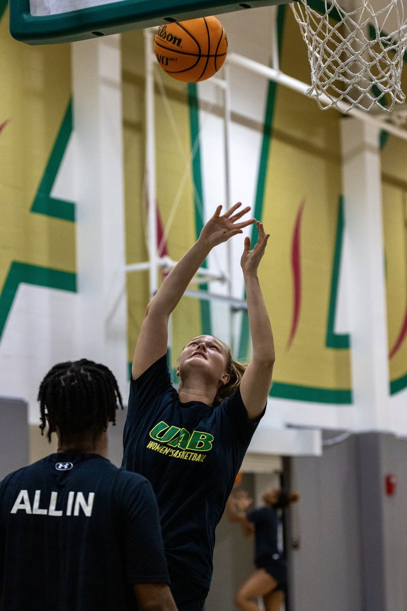 UAB Women's Basketball tweet media