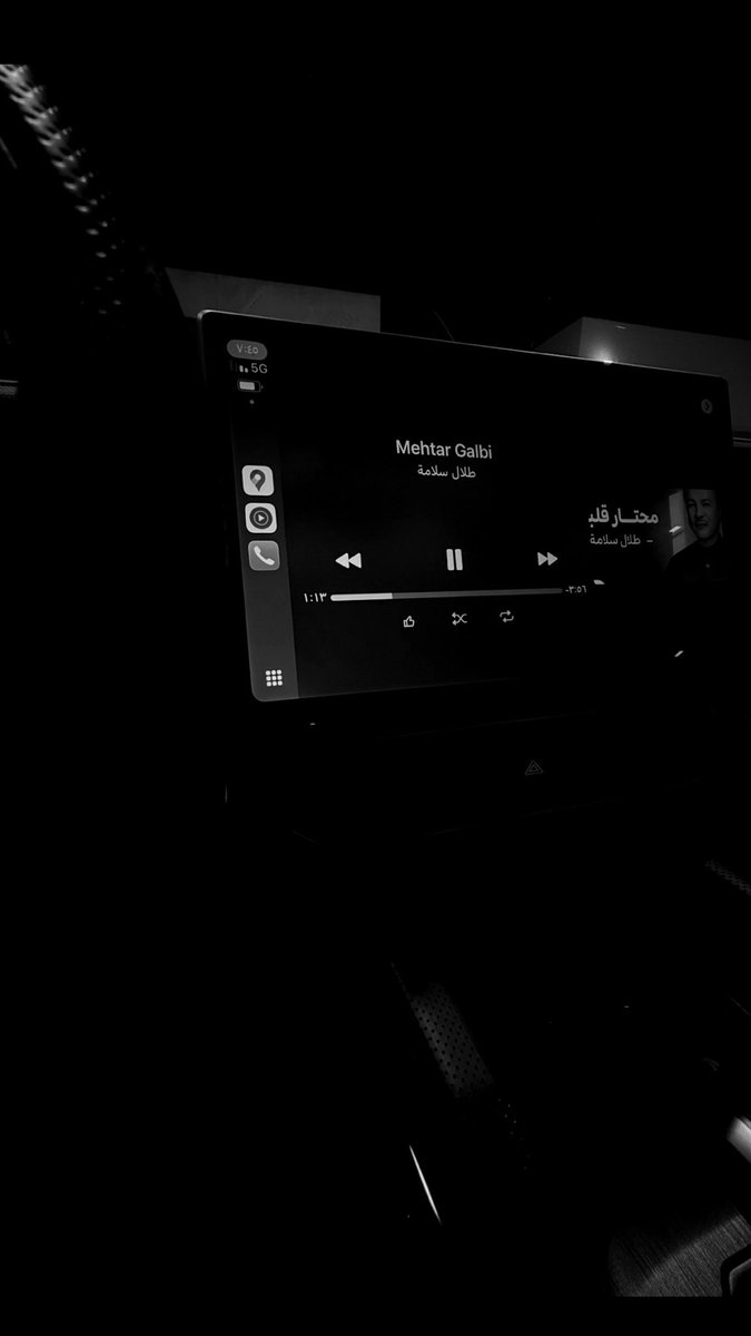 Mu5li's tweet image. محتار قلبي والوله تايه عمس
بعده عذابي وايضا القرب قسوه❤️