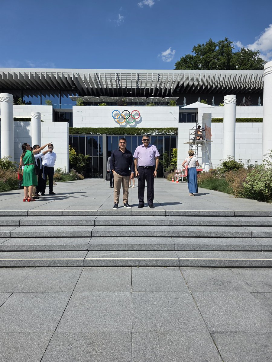 sanghaviharsh's tweet photo. What a wonderful experience! Visited the Olympic Museum with the delegation, witnessing the incredible journey from Major Dhyan Chand's iconic hockey stick to the era of India's superstar Olympians! 🇮🇳 #OlympicMuseum #IndianOlympians https://t.co/rrtVBHqxuA