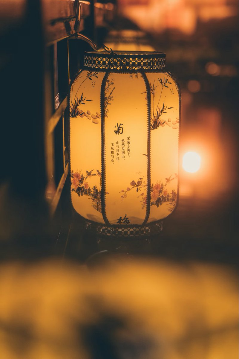 mirai_eats's tweet photo. 🔞swear by the moon🌕
Ch. 4/10(?), rated E, lesbingqiu

Some new wives are introduced and Luo Binghe does something completely unexpected.
🔗In comments

#bingqiu #svsss #人渣反派自救系统 https://t.co/ngbUu76ybh
