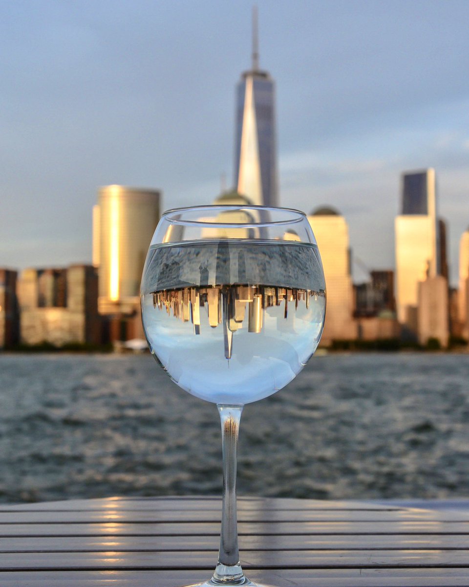 nyclovesnyc's tweet image. Lower Manhattan skyline view from the J. Owen Grundy Park in Jersey City, New Jersey
