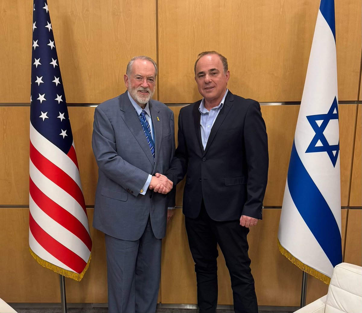 USAmbIsrael's tweet image. It was a pleasure meeting Chairman Dr. Yuval Steinitz and learning more about the work of @RafaelDefense that literally saves lives. The U.S. commitment to @Israel’s security is ironclad and unwavering.