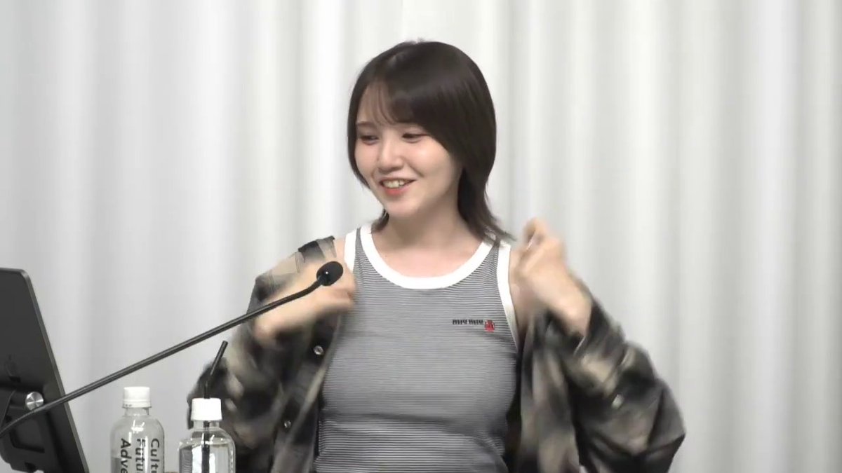 n092tS's tweet photo. 鬼頭明里さん　デカい https://t.co/LZbX6Xy9hB