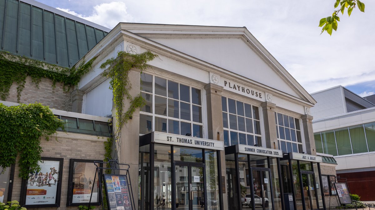 Summer Convocation is just two days away! We can’t wait to celebrate the Class of 2025 at The Fredericton Playhouse this Friday, July 4. 💚🎓💛

Find all of the details here: bit.ly/3G9ort8