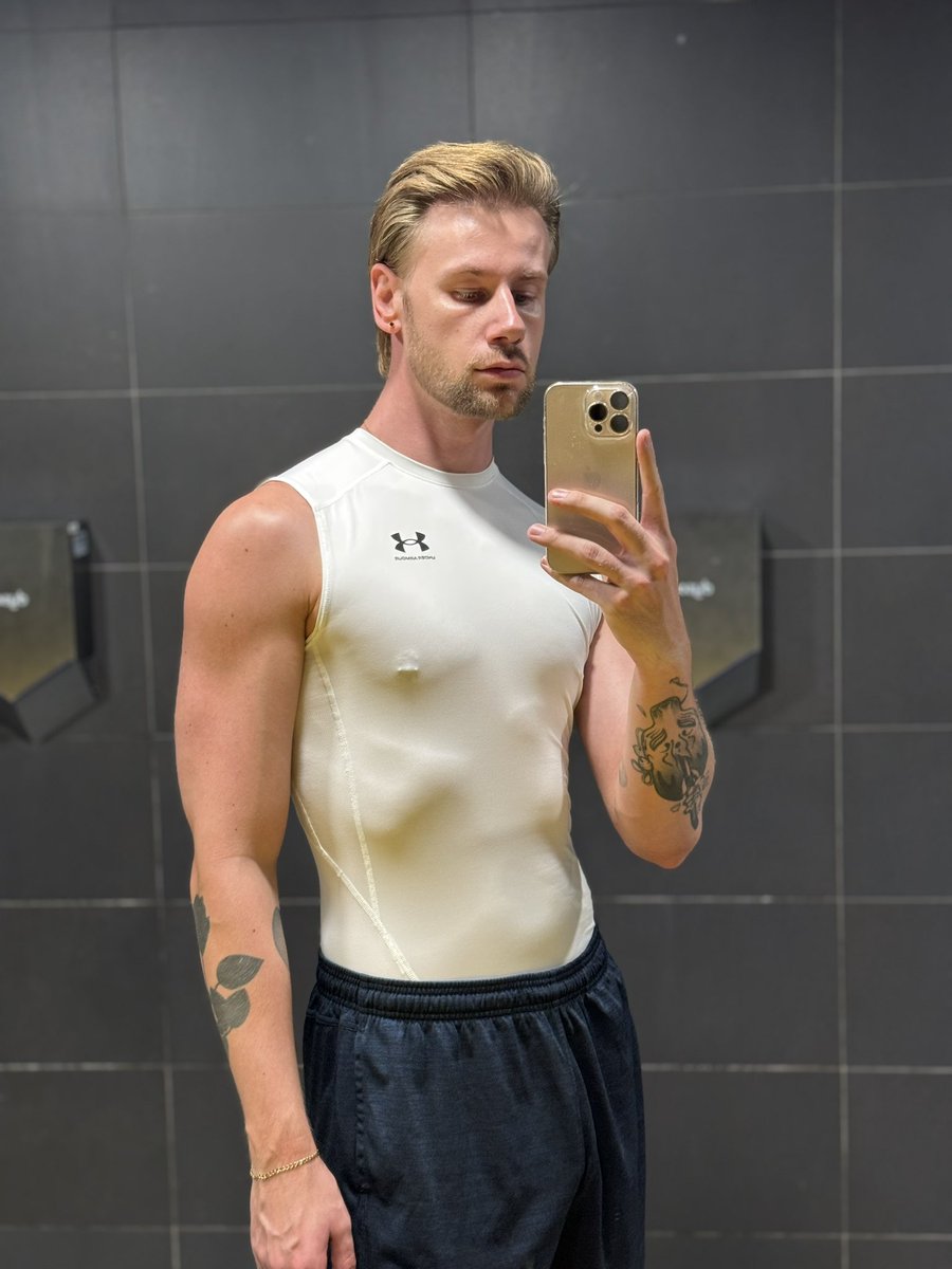 KOTzWORKA's tweet image. 🙃