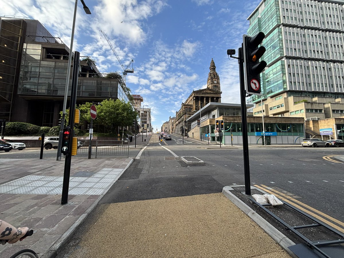 It’s good to finally have a north-south route in Glasgow city centre that isn’t Buchanan Street.