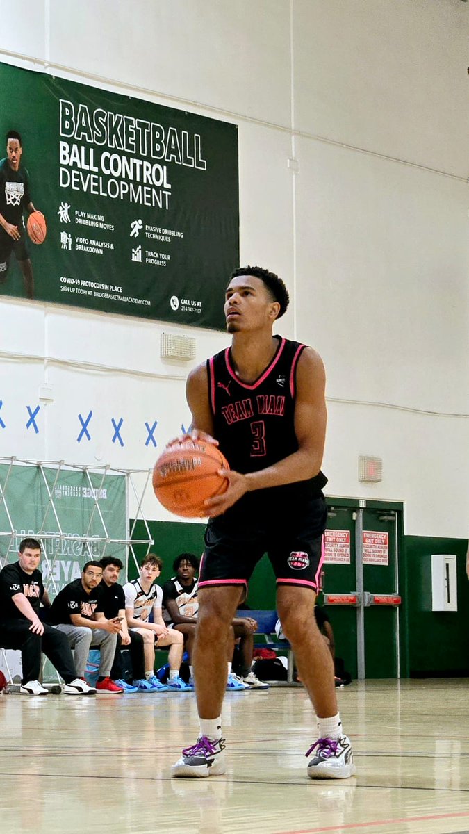 Excited to share that PG Devin McIntyre has earned an opportunity to play at the next level at Elmira College, a D3 basketball program in New York❕

<a href="/devinmcint76425/">devinmcintyre3</a> is prepared to have a big July with us in the <a href="/PRO16League/">PRO16/NXTPRO League</a> circuit as his recruitment is starting to pick up 🔥