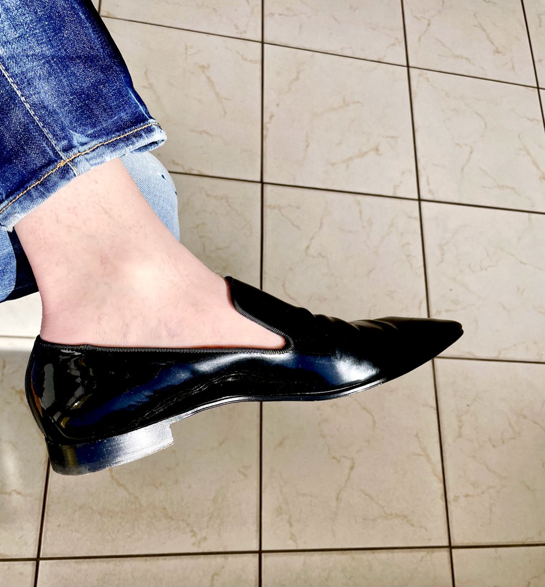 SHOESS (@shoessxx) on Twitter photo 