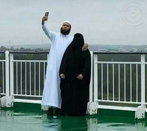 Worth Sharing tweet media