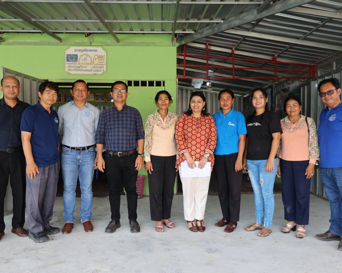 Heifer's tweet photo. From Invisible to Invaluable πΎ
Once quiet, Por Mom now leads a booming cooperative in Cambodia β 1,000+ members strong, with bold plans to grow.
π Training & transport
π Goal: 2,500 members by 2030
ποΈ Road & land structured
π https://t.co/gdvewy4Yoa
#CooperativesForChange https://t.co/g1WyrlPjAQ