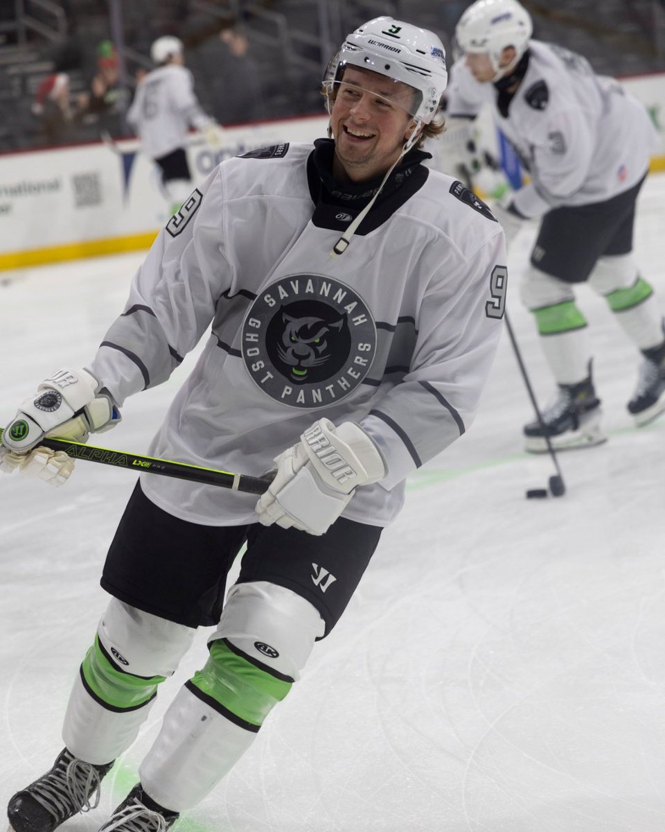 Haunted &amp; Hunted. Still stuck on these 🤌
<a href="/SavGhostPirates/">Savannah Ghost Pirates</a> <a href="/FlaPanthers/">Florida Panthers</a>