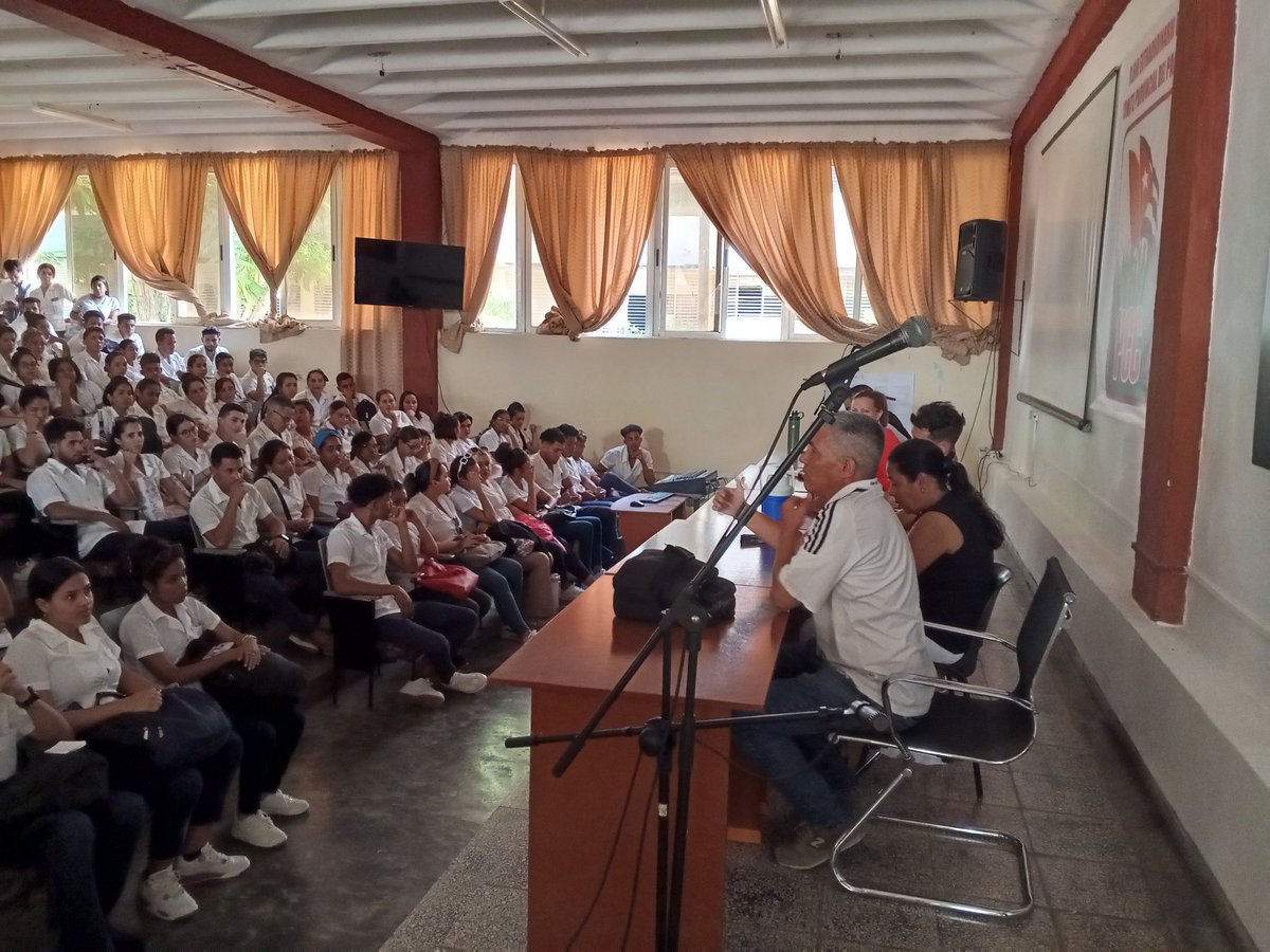 FEU-FCMManzanillo tweet media
