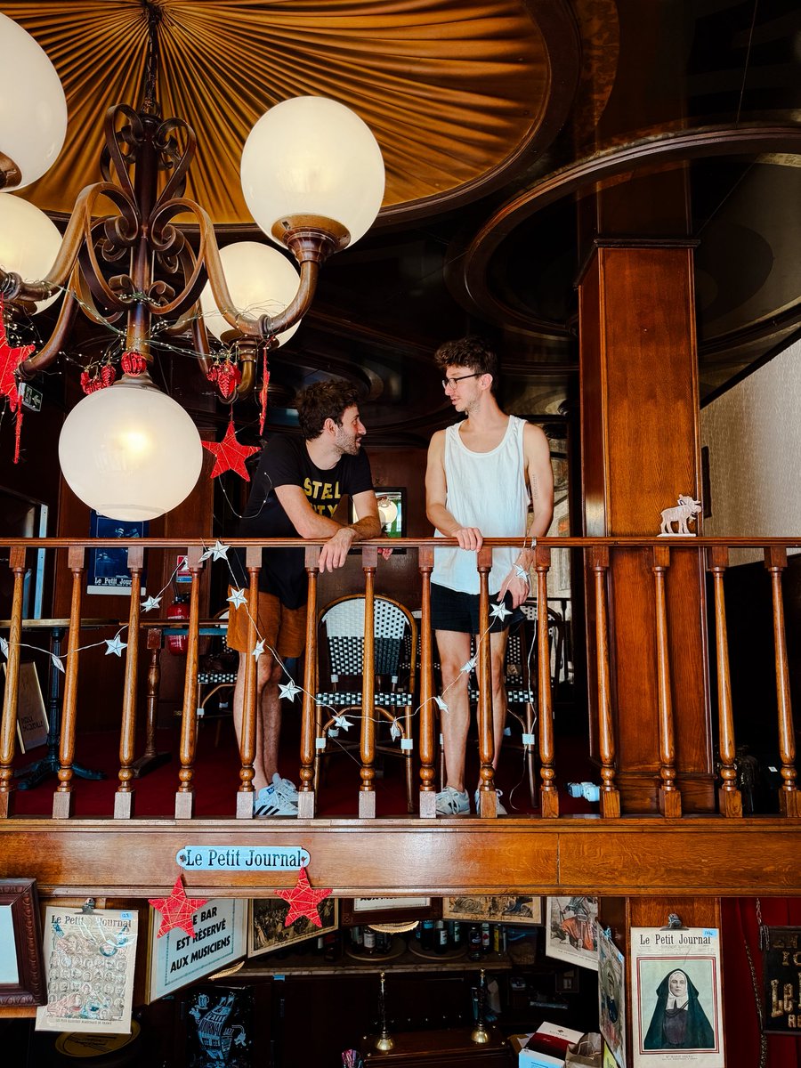 5 time zones in 5 days 🇫🇷