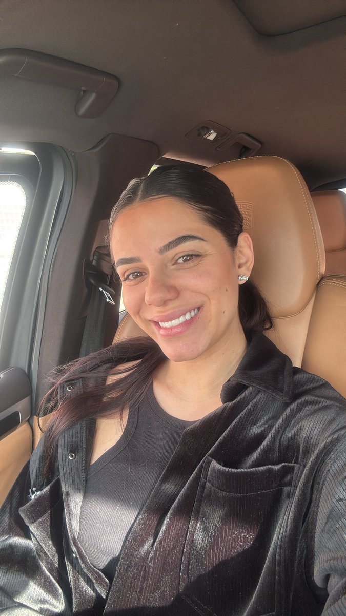 keyalvesoficial's tweet photo. Boa tarde 🤩 https://t.co/TU6zJqox6L
