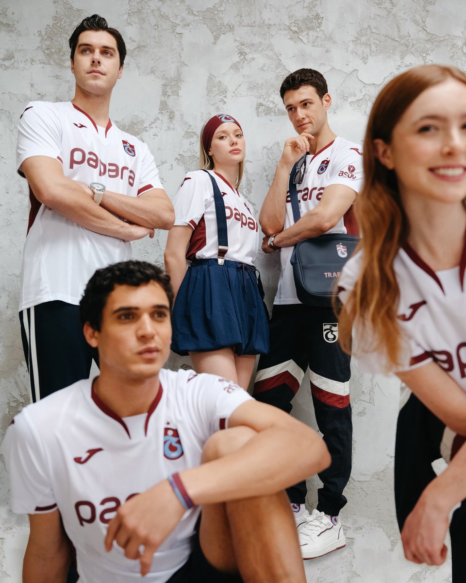 ❤️💙 Hiç bitmeyecek sevdamızın ve tertemiz mücadelemizin sembolü beyaz formamız, şimdi TS Club’da sizi bekliyor!

🔗 bit.ly/44vvxjN