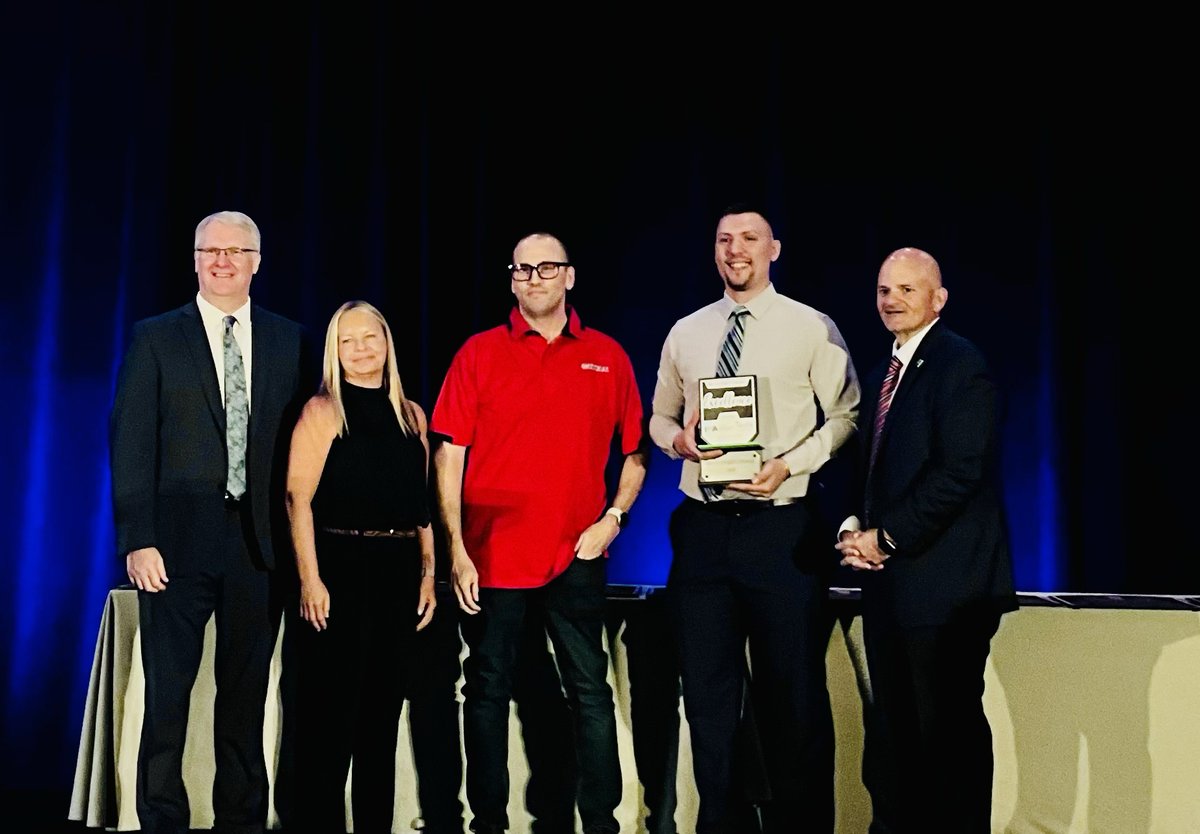 GoodyearFarm's tweet image. This week is National Tire Safety Week. Our Freeport, IL facility recently won the Manufacturing Excellence Safety Champion Award recently from the Illinois Manufacturers' Association. Congratulations to our Freeport team! #NTSW #TireSafety #TireCare