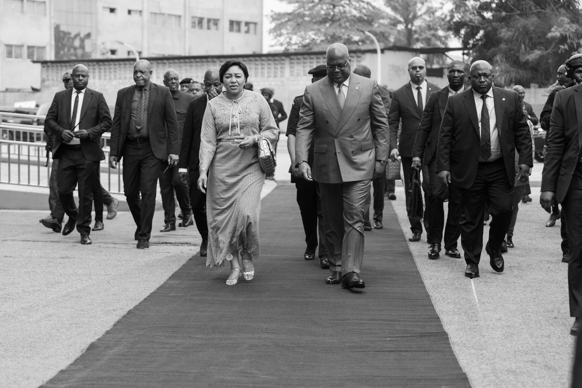 GENERATION DENISE NYAKERU OFFICIELLE 🇨🇩 (@gdenisenyakeru0) on Twitter photo Certaines rencontres s'avèrent être des évidences. Deux cœurs se reconnaissent en toute discrétion, tissant un lien invisible mais inaltérable, unissant des silences chargés de sens et des gestes simples, mais pleins de signification.
En un seul mot, Maman <a href="/DeniseNyakeru/">Denise NYAKERU TSHISEKEDI</a> Motema Certaines rencontres s'avèrent être des évidences. Deux cœurs se reconnaissent en toute discrétion, tissant un lien invisible mais inaltérable, unissant des silences chargés de sens et des gestes simples, mais pleins de signification.
En un seul mot, Maman <a href="/DeniseNyakeru/">Denise NYAKERU TSHISEKEDI</a> Motema