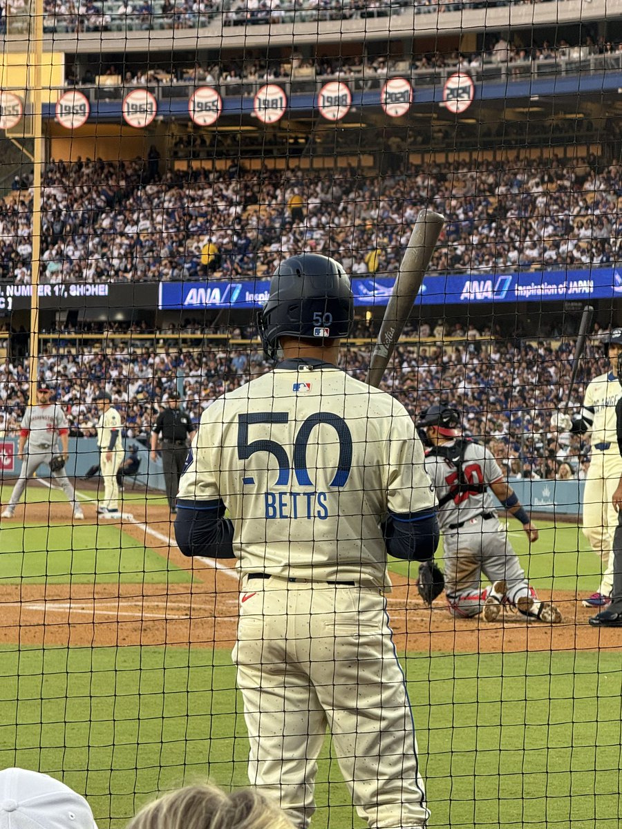 ypedevillano's tweet photo. @Dodgers https://t.co/L66QiBgFxD