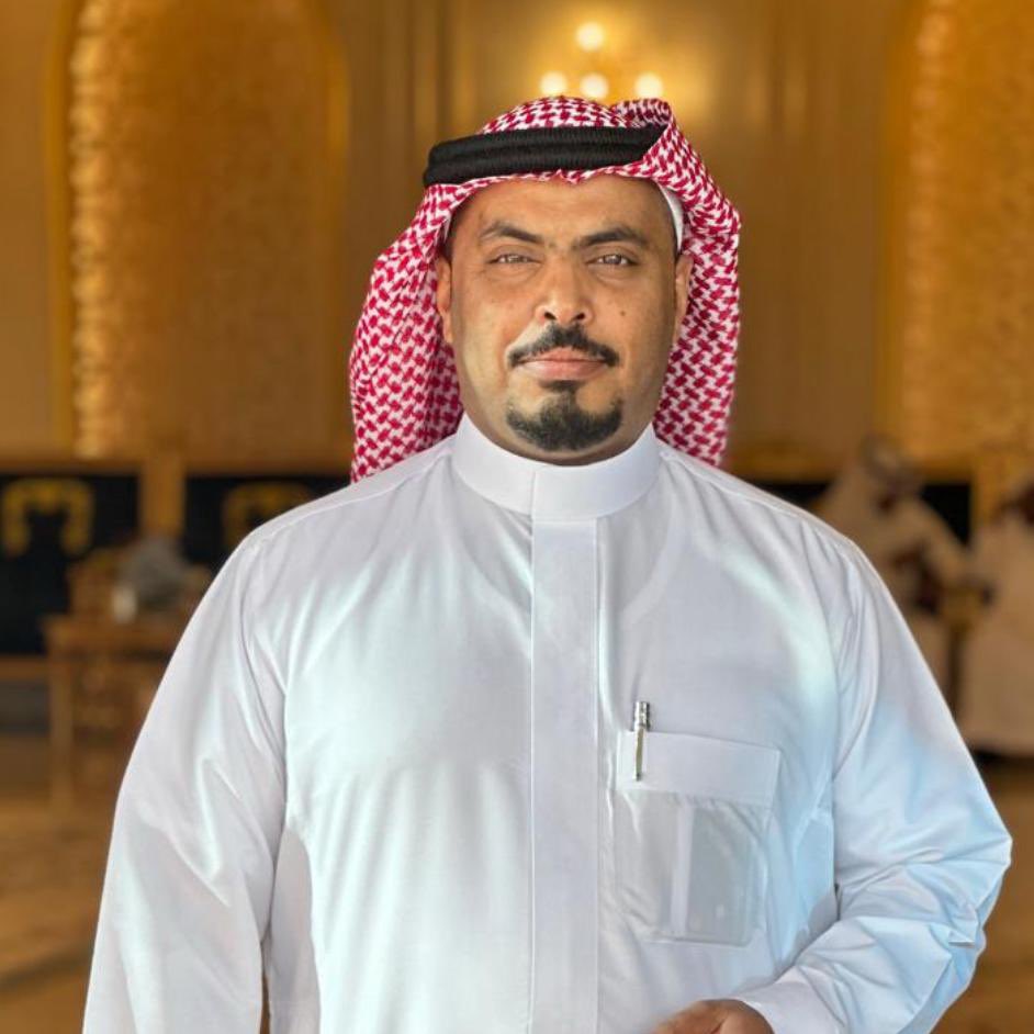 تبارك ( أخبار نمران ) للمهندس : سلطان ناصر مطلق الذيابي بمناسبة تعيينه مدير شعبة مركز خدمة الأعمال والمشغلين بشركة stc … وفقه الله لخدمة دينه ووطنه