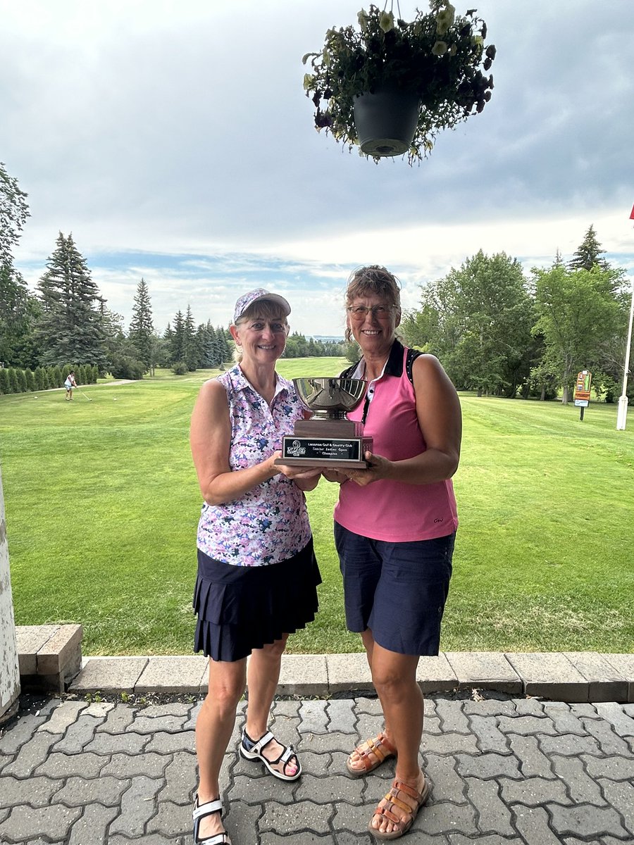 Lacombe Golf & Country Club tweet media