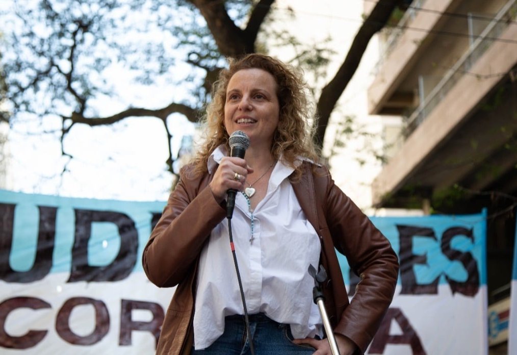 Maia Volcovinsky: “Los trabajadores organizados tienen que ser parte de la solución política”
larz.com.ar/noticias/maia-…