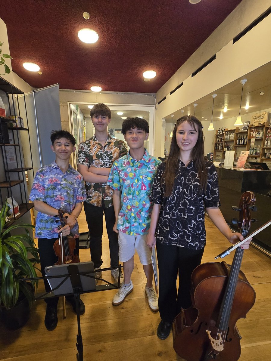 Nottchamberfest's tweet photo. Thank you to all the lovely groups who played in our chamber music Busk n' Brew on Sunday! It was a great afternoon of music-making and camaraderie. 🎶🎵☕️

Special thanks to @MusicNottm and @ACMPMusic for their support, and to Blend Cafe at @Nottm_Contemp for hosting! https://t.co/qof4IXjppn