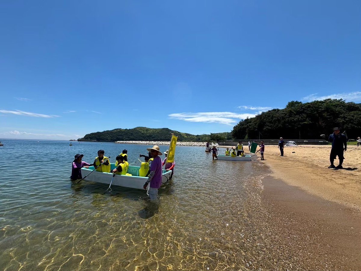 kamijima4's tweet photo. 今日はかみりんの誕生日だりん🎂🎊🎉
かみりんは7月3日の波の日うまれだりん🤩🌊
今年もみんなよろしくりーーん！🏄 https://t.co/fWrw874vmS