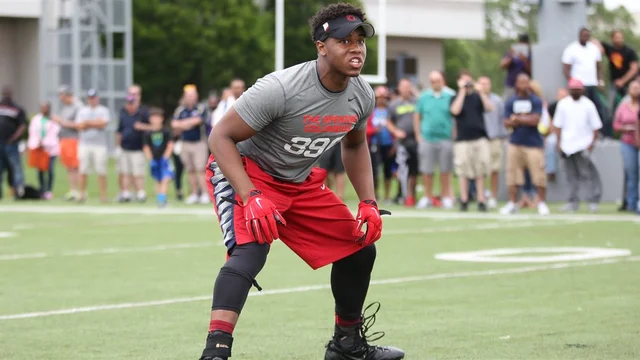 Bucknuts (@bucknuts247) on Twitter photo Georgia offensive lineman <a href="/BigTre_thegoat/">Terrance Warren III</a> is looking to return to #OhioState.
✍️ <a href="/Bill_Kurelic/">Bill Kurelic</a>
247sports.com/college/ohio-s… Georgia offensive lineman <a href="/BigTre_thegoat/">Terrance Warren III</a> is looking to return to #OhioState.
✍️ <a href="/Bill_Kurelic/">Bill Kurelic</a>
247sports.com/college/ohio-s…