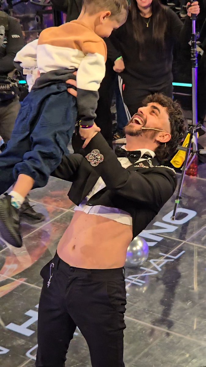 SIETE MESES CON ULISES

Arrancamos!! Comenten su foto fav de Uli +TT!

Daleeee