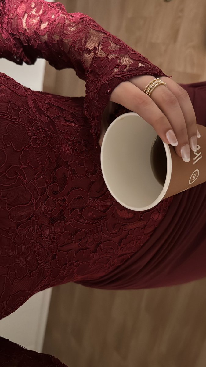 لاقبلي ولا بعدي 
ولا مثلي احد