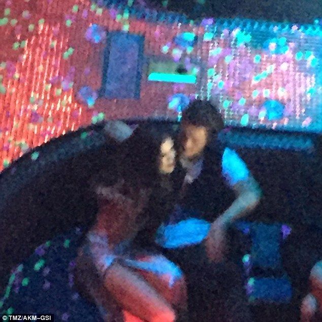 evilstea's tweet photo. Orlando Bloom cheating on Katy Perry with Selena Gomez. Yeah, we were all there. https://t.co/jdWGJ041nb
