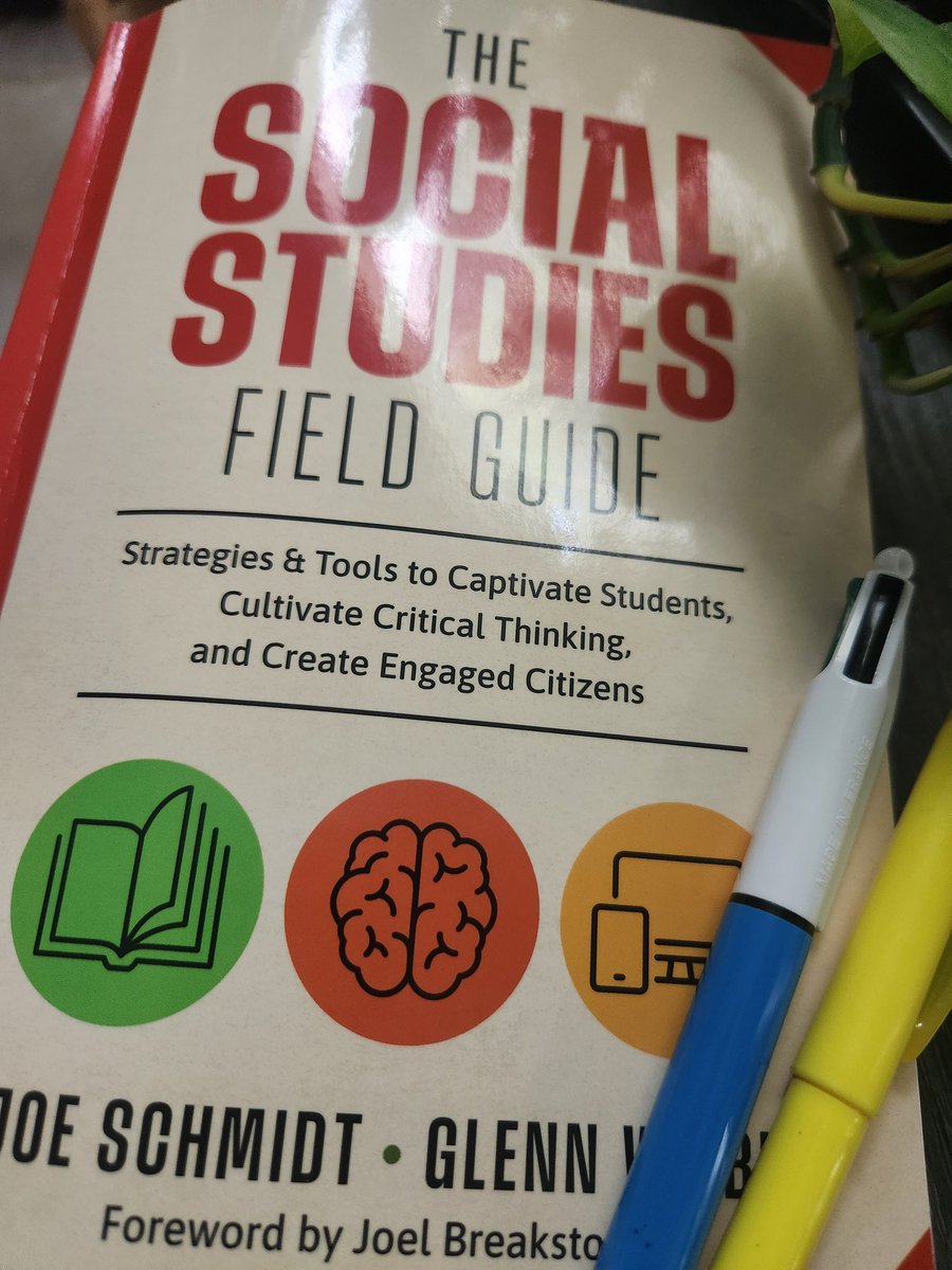 humble_SocSt's tweet image. My vacation, although very short, is the only time I have to read. My selection for this year is really good. Highly recommend.
Learning never stops.
@HumbleISD
