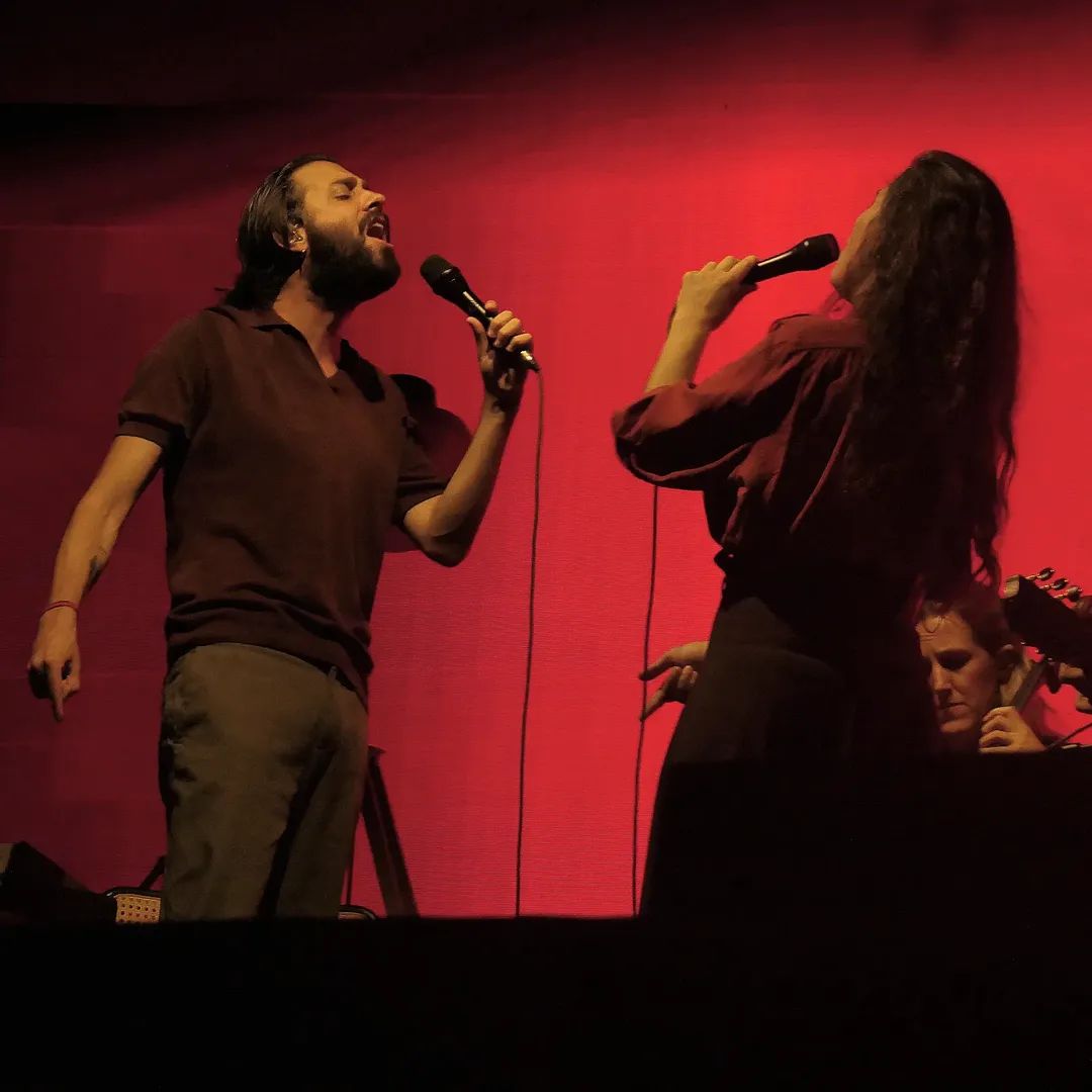 Jorge Taús Gómez (@jorgetaug) on Twitter photo Salvador Sobral y Sílvia Pérez Cruz (interrupted) <a href="/Sperezcruz/">Sílvia Pérez Cruz</a> <a href="/SalvadorSobral1/">Salvador Sobral</a> #nochesdelbotanico #Madrid Salvador Sobral y Sílvia Pérez Cruz (interrupted) <a href="/Sperezcruz/">Sílvia Pérez Cruz</a> <a href="/SalvadorSobral1/">Salvador Sobral</a> #nochesdelbotanico #Madrid