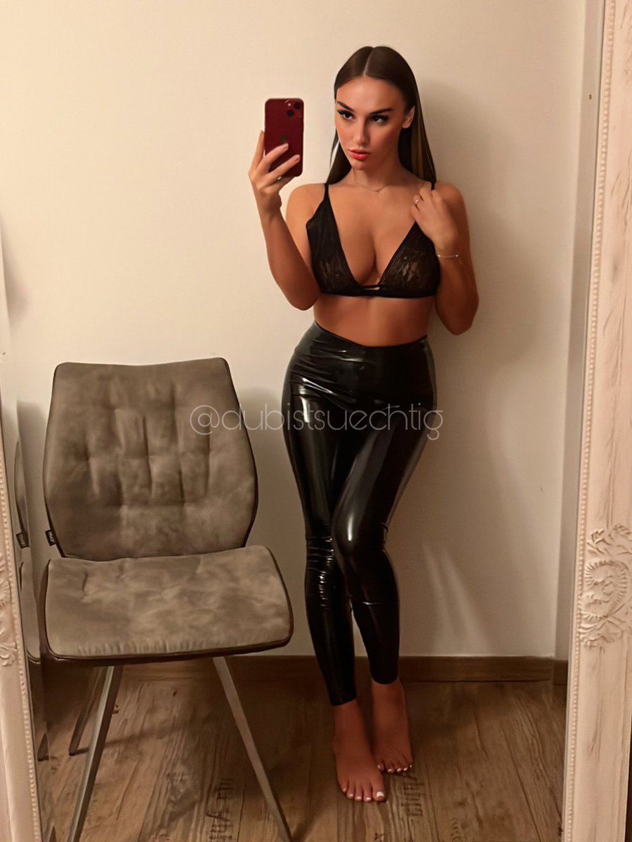 Jemand wach? 😈🫣💦