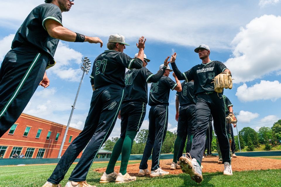 CoachSheets3's tweet image. ⚾️ COACHING OPPORTUNITIES ⚾️
Finalizing our @GGC_Baseball staff before the fall hits, we are looking to add:
• Pitching Coach
• Asst Pitching Coach
• Asst Positional Coach
If you have interest & want more details, please send a DM!
@NAIABall @SkippersDugout