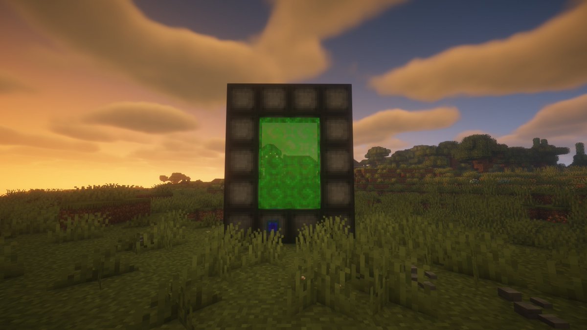 FormationSmp's tweet photo. Which portal are you going through?? 🟪🟦🟩🟥

#FormationSMP https://t.co/79fPh3Y5BA