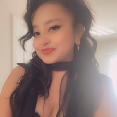 lvmely's tweet photo. #NewProfilePic https://t.co/X7QxfkBUCn