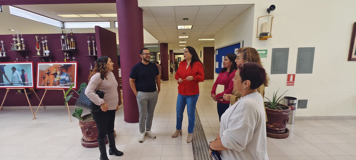 Gracias presidenta Rosiceli Díaz <a href="/Rosiceli51/">Rosy Díaz</a>, por compartir experiencias y desarrollar proyectos de manera conjunta para nuestros adultos mayores, es fundamental hacer alianzas y seguir mejorando la calidad de vida de las familias y nuestros abuelit@s en Santa Rita Tlahuapan,