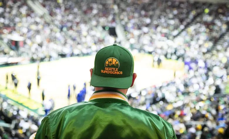 SeattleSonics's tweet image. 1967 – The beginning
1979 – Champions
1996 – Finals
2008 – OTD, the final game
2025 — We’re not done
The story didn't end, it's just on pause.
17 years later, Seattle's still Sonics.
#SeattleIsReady
