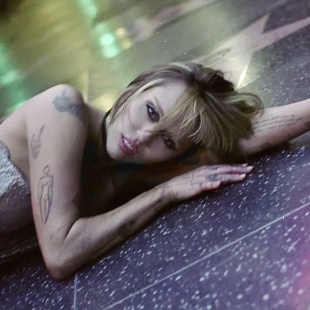 MileyNation13's tweet image. 🚨 MILEY CYRUS IS FINALLY GETTING HER STAR ON THE HOLLYWOOD WALK OF FAME.