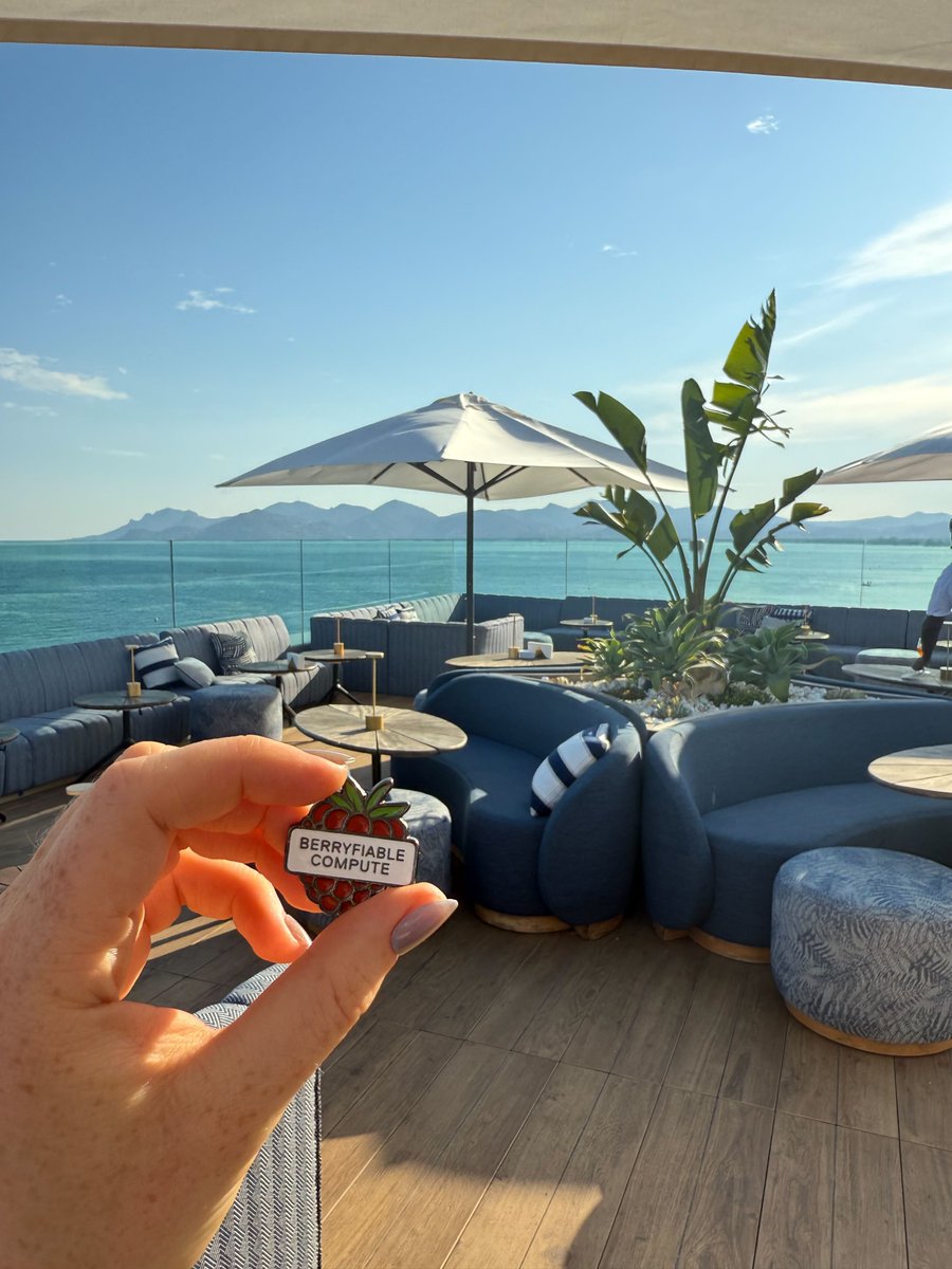 boundless_xyz's tweet image. talkin about berryfiable compute with a view avec @alt_layer in cannes