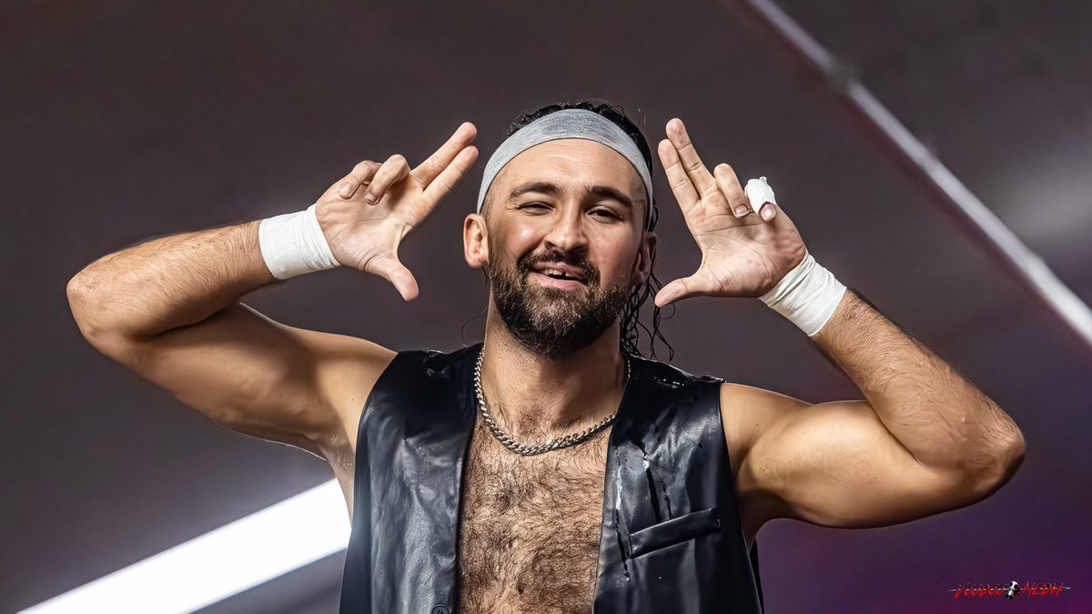 vmpix1's tweet image. Highlights from match 4 - Entrances:
@ThaReal_DC vs @@alternative_ag
Full Match:
vmpix.smugmug.com/Wrestling/Limi…
👊 @LWMaine #BeerlyLegal - 6/28/25