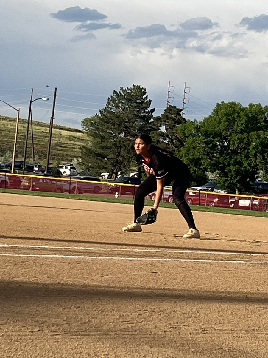 AnnaChominsky's tweet image. Had a great time playing in IDT Boulder ‘25 All Star game. @BoulderIDT @NJPrideGold @AshleyDeYoung16 @SBRRetweets @EC_Recruit @CoastRecruits @evltncatching @gritnj