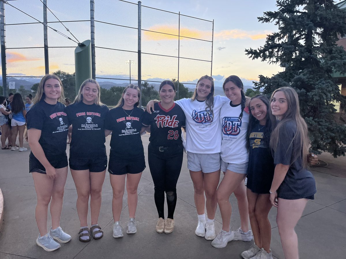AnnaChominsky's tweet image. Had a great time playing in IDT Boulder ‘25 All Star game. @BoulderIDT @NJPrideGold @AshleyDeYoung16 @SBRRetweets @EC_Recruit @CoastRecruits @evltncatching @gritnj