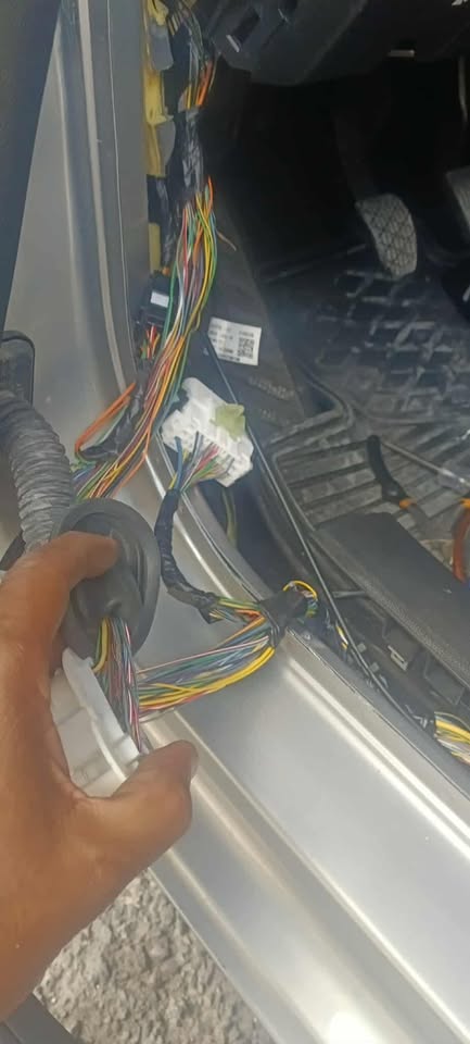 Autoboutique 1/4 de Milla tweet media